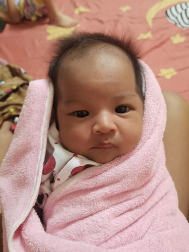 ลูกแม่ๆเริ่มมองเห็นกันตอนไหนคะ
บ้านนี้ลูกสาว 1 เดือน 13 วัน
มีหลี่ตาบ้างเวลาเห็นแสงค่ะ