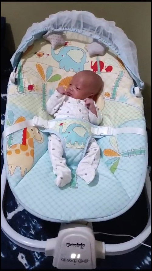 barangkali ada yg butuh bouncer bun aku jual murah aja