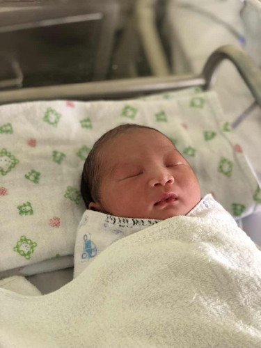 แตกแล้วค่ะ 39w พอดีเลยค่ะ