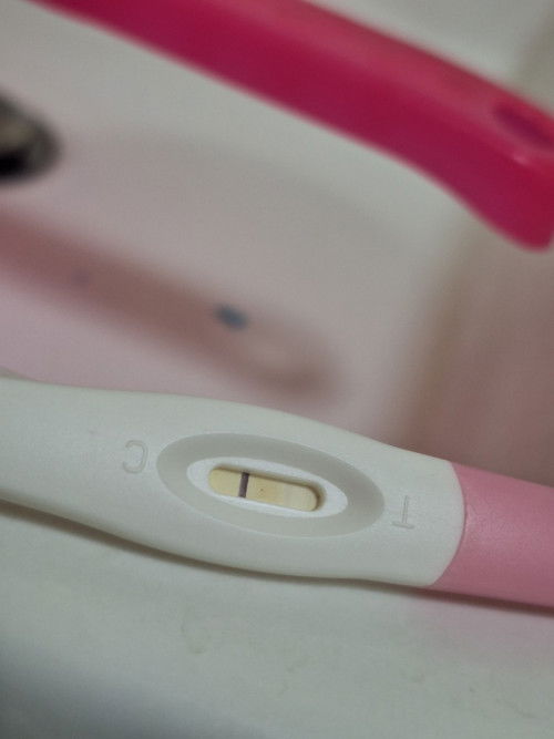 Possitive o negative po ba? 1week na akong delay