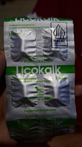 Bun mau nanya ada yg sama gk ya minum kalsium ini dri bidan?