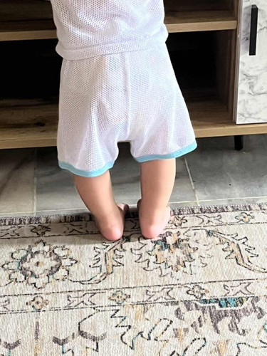 kaki bayi 10 bulan