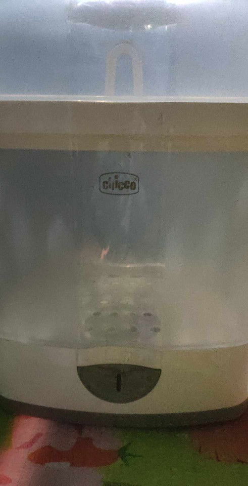 มีใครสนใจไหมค่ะถ้าสนใจทักมาถามราคาได้เลยนะค่ะใช้งานได้ปกติมีตำหนินิดหน่อยค่ะ