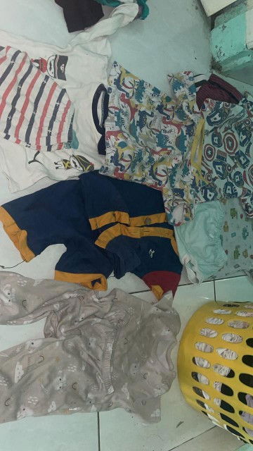 Yang mau comment aja yaa , ongkir bayar sendiri