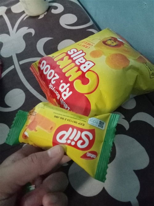 Apa Boleh bayi 10 bln makan jajanan warung?