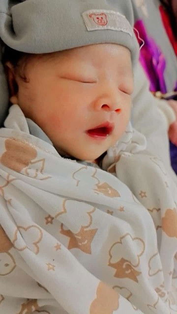 Alhamdulillah permata kami sudah lahir