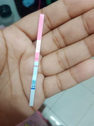 แบบนี้ควรหาหมอหรือรอก่อนไหมคะ