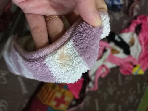 Keputihan ada merah sedikit