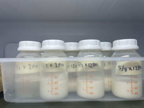 Kuantiti susu EBM untuk bayi breastfeeding