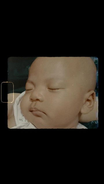 ลูกนอนอยู่ดีๆก็ร้องไห้