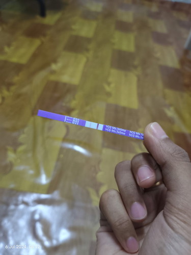 Assalamualaikum mommy²..nk tanya Klau kabur tk terang mna mcm nie prgnt Kee??confius kjp nie ,