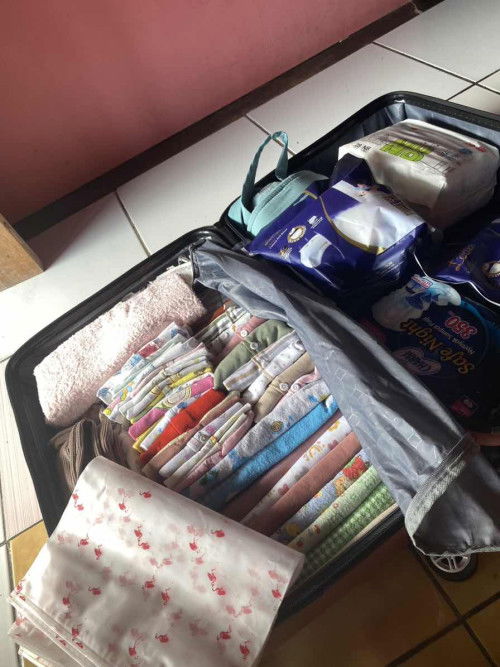 packing hospital bag