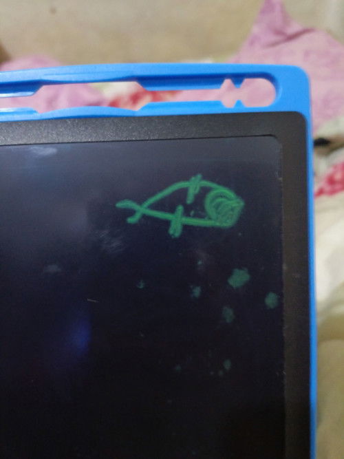 ANAK PUNYA BAKAT MENGGAMBAR