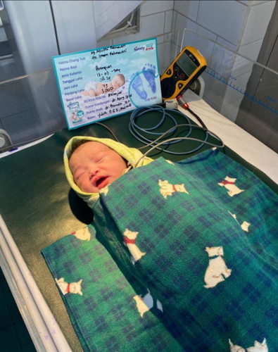 Lahiran SC di UK 38w3d