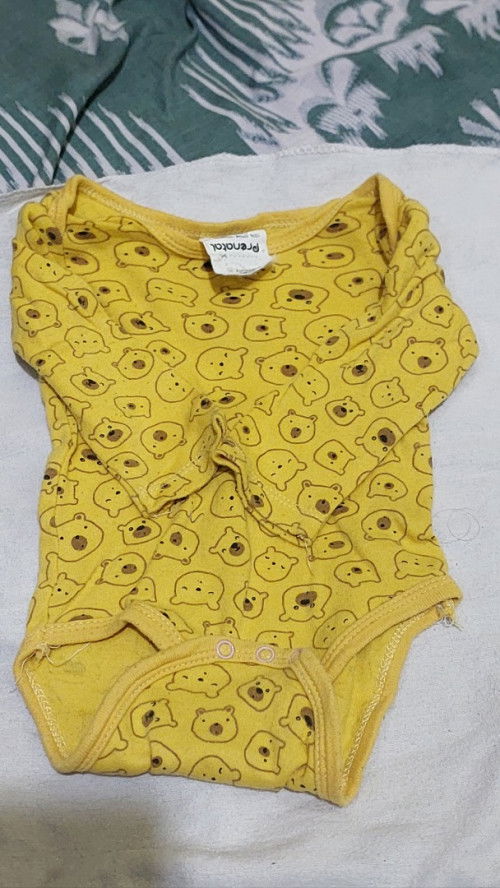 Jual baju preloved bayi