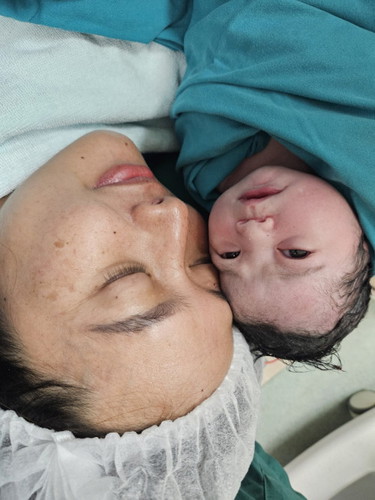 คลอดแล้วค่า