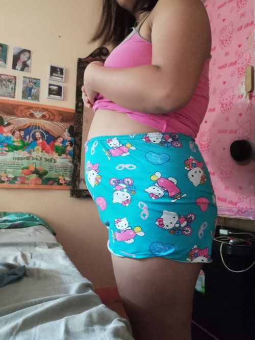 19weeks baby bump