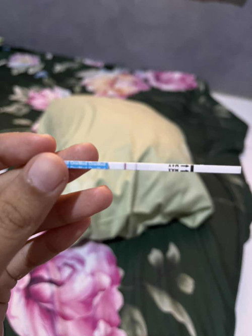 Tespek garis 2 tapi satunya samar