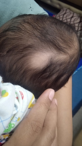 Assalamualaikum Bun mau tanya kok ini jadi gini ya padahal kemarin-kemarin nya gak begini rambutnya