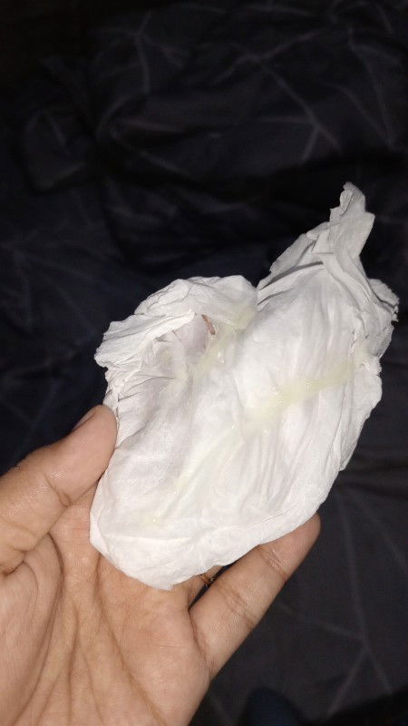 Maaf kalo jiji ini keputihan apa air ketuban atau tanda²mau ngelahirin yah?