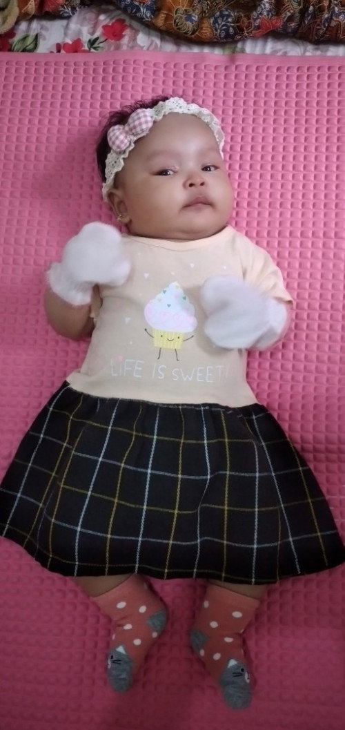 Bayi 2 bulan