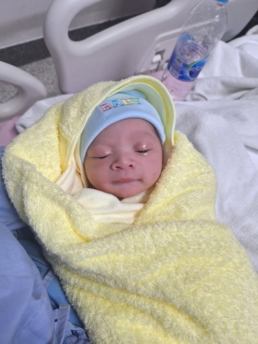 เเตกเเล้วค่าบ 39+3week