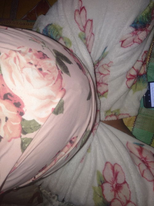 39 weeks pero no sign of labor pdn
Any tips panay n mn a ko squats at lakad lakad