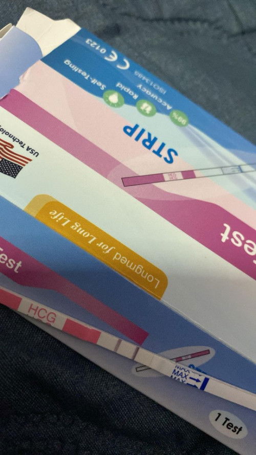 ประจำเดือนไม่มาเดือนกว่าค่ะ