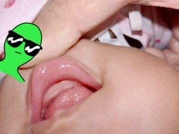 ฟันน้องใช่ไหมคะ