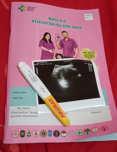 Usg 2D usia 5week 4day, trnyta diusg masih 5week apa ada yang sama bun, hitungan bidan & usg brbeda?