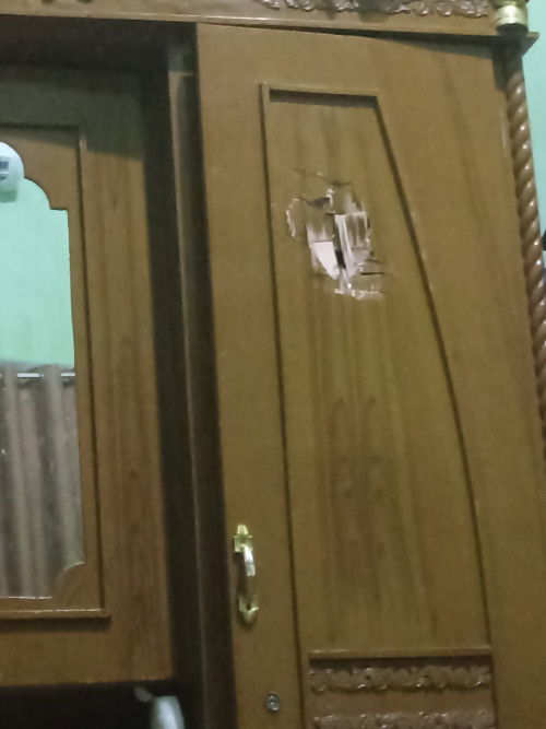 Sudah tidak cinta kah dia?