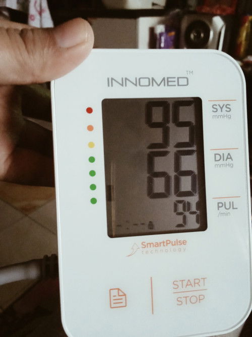 Blood pressure monitor