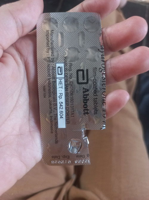 Trimester 1 keluar flek coklat.. dan aku buka diapk ini banyak yg sama, yuk semangat buat kita semua