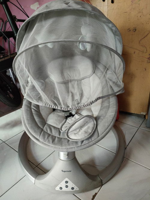 Preloved automatic swinger/bouncer