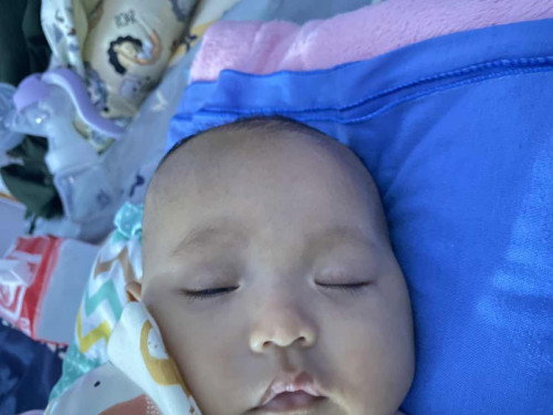Putih Di Sudut Mata