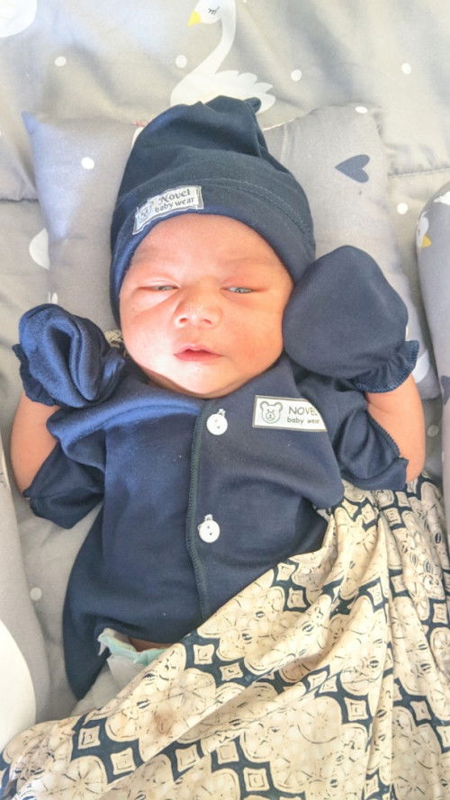 Alhamdulillah hpl 09 nov lahir 07 nov