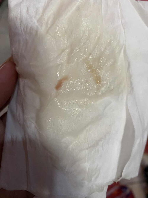 mau tanya bun maaf jijik