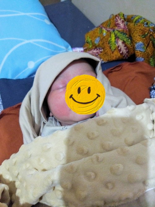 Hpl 13november lahir 18november🥰