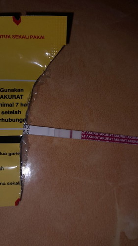 Bunda" saya mau nanya dong kalo kayak gini apakah benar sudah positif hamil??