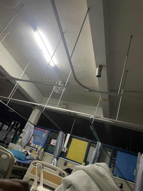 38+4 เเอบเเตกมาเเล้วเเต่ยังไม่ได้ทำหน้าที่เเม่เลย😭