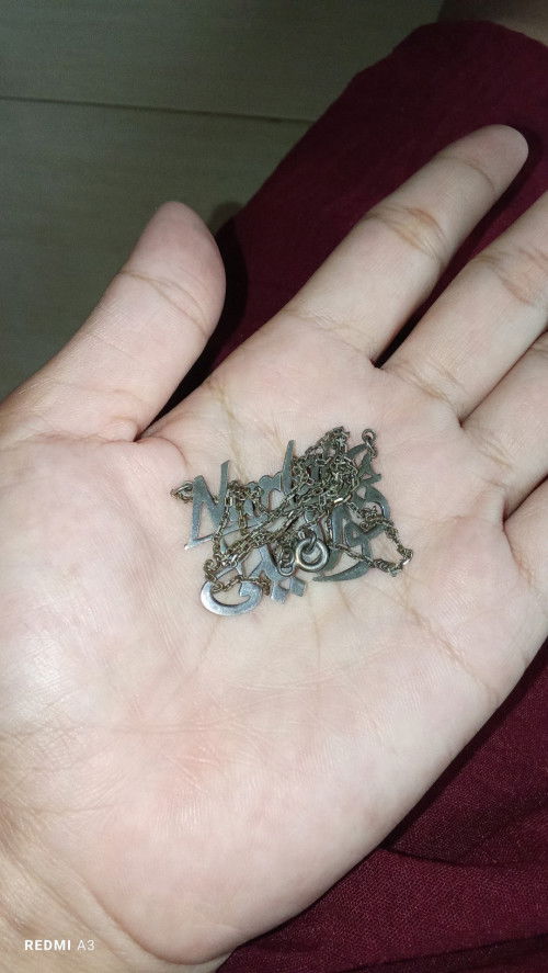 Warnain kalung dimana ya??