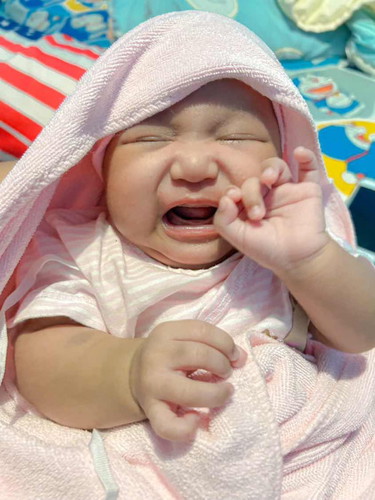 ลูกร้องไม่นอน1 เดือน3 วัน