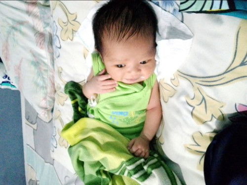 🤍🤍🤍
nakaraos na din po kami
EDD nov 26
DOB nov 29
Via Normal Delivery 
3 kilos