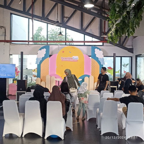 Hari pertama parenting bash