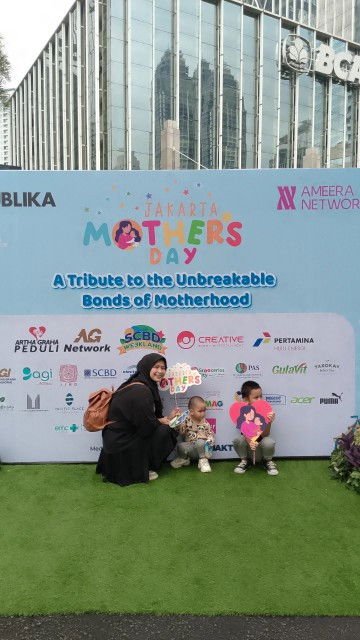 Parenting bash mother days