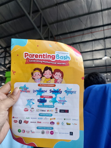 Hari ibu 2024