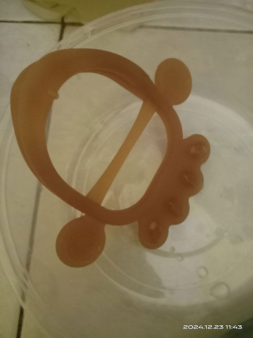 teether untuk umur bayi 3 bulan 9 hari apakah boleh