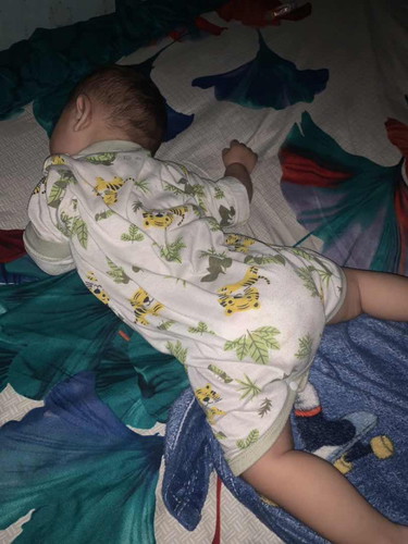 bayi tidur