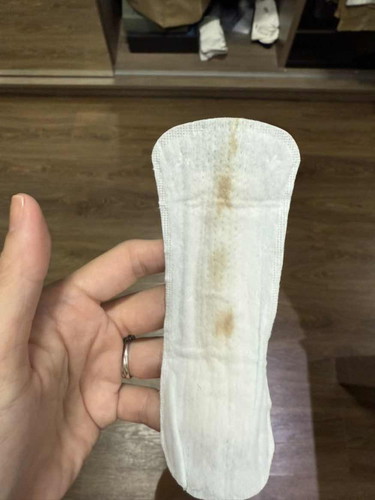 เมือกสีน้ำตาลตั้งครรภ์อ่อนๆ