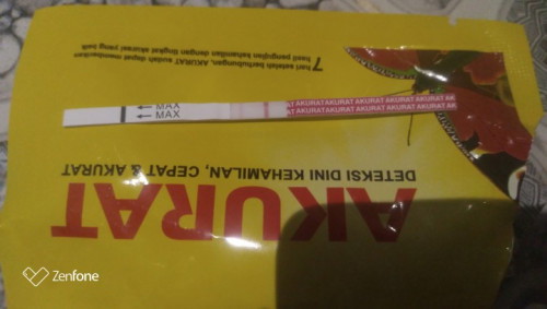 Bun kalo hasil tespek garis 2 tapi yang 1 masih samar positif nggak ya? Udah telat 1minggu haid